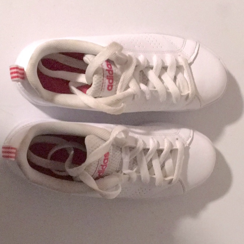 addias kids sneakers